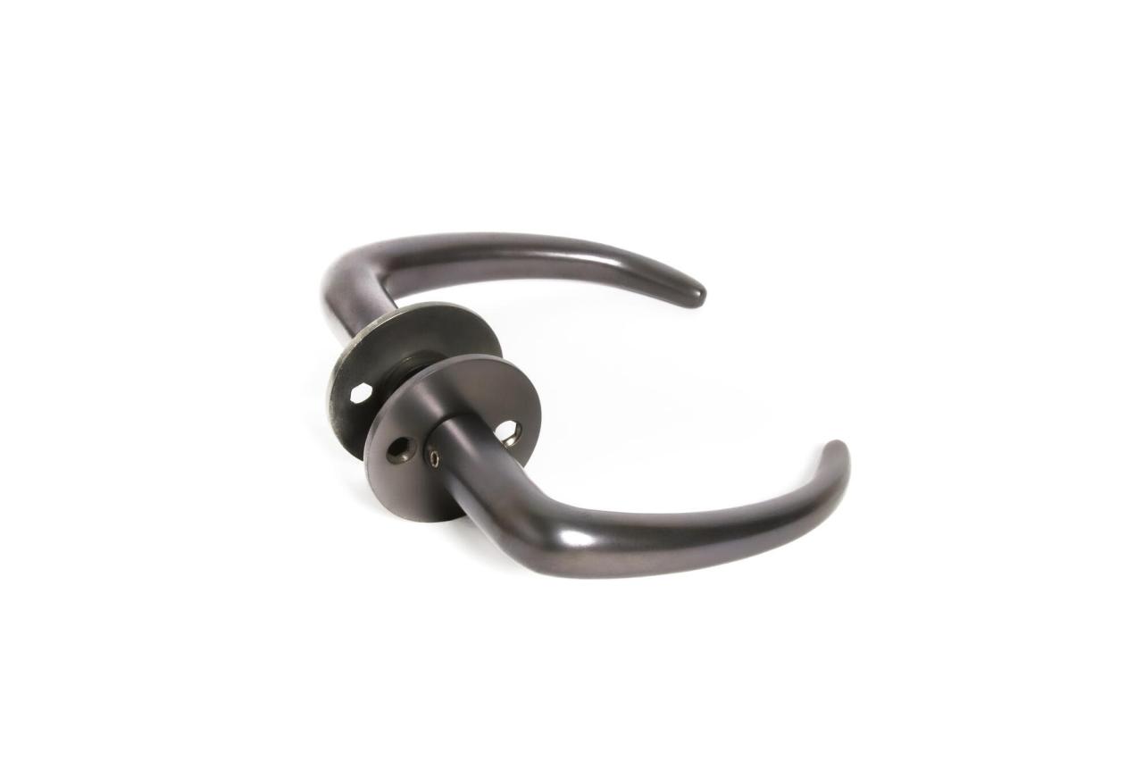 Pluto Gun metal m/ross cc30