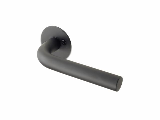 NOIR dørgreb L-form 19mm, massiv roset